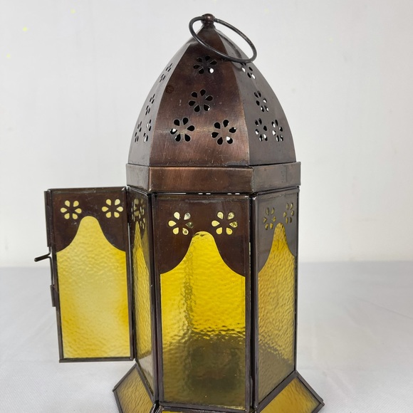 Decorative tea light holder from India - Picture 2 of 6